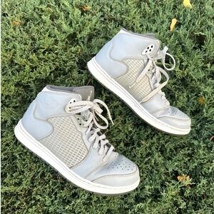 Nike Air Jordan‎ Prime V5 Mid Men's Athletic Shoes Size 11 Wolf Gray and White